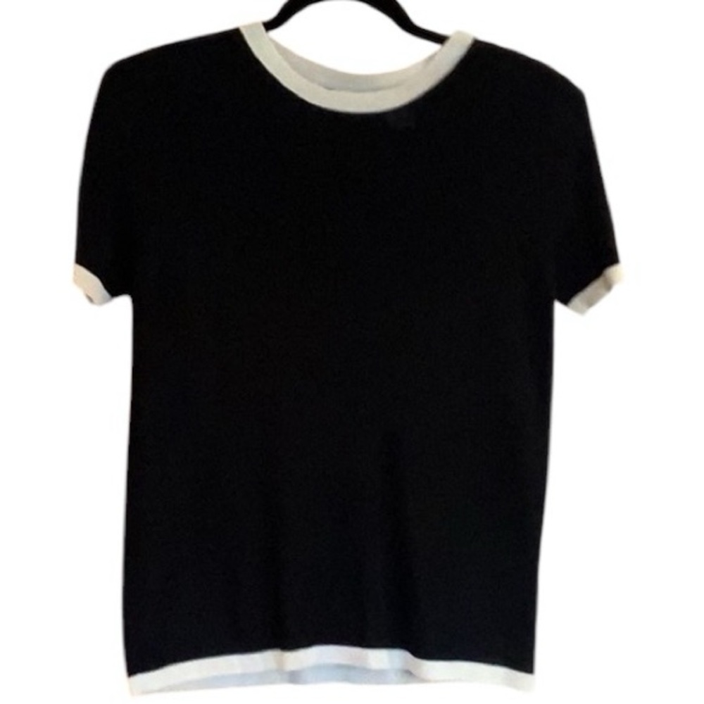Liz Claiborne black and cream acetate/rayon blend short sleeve shirt, si…